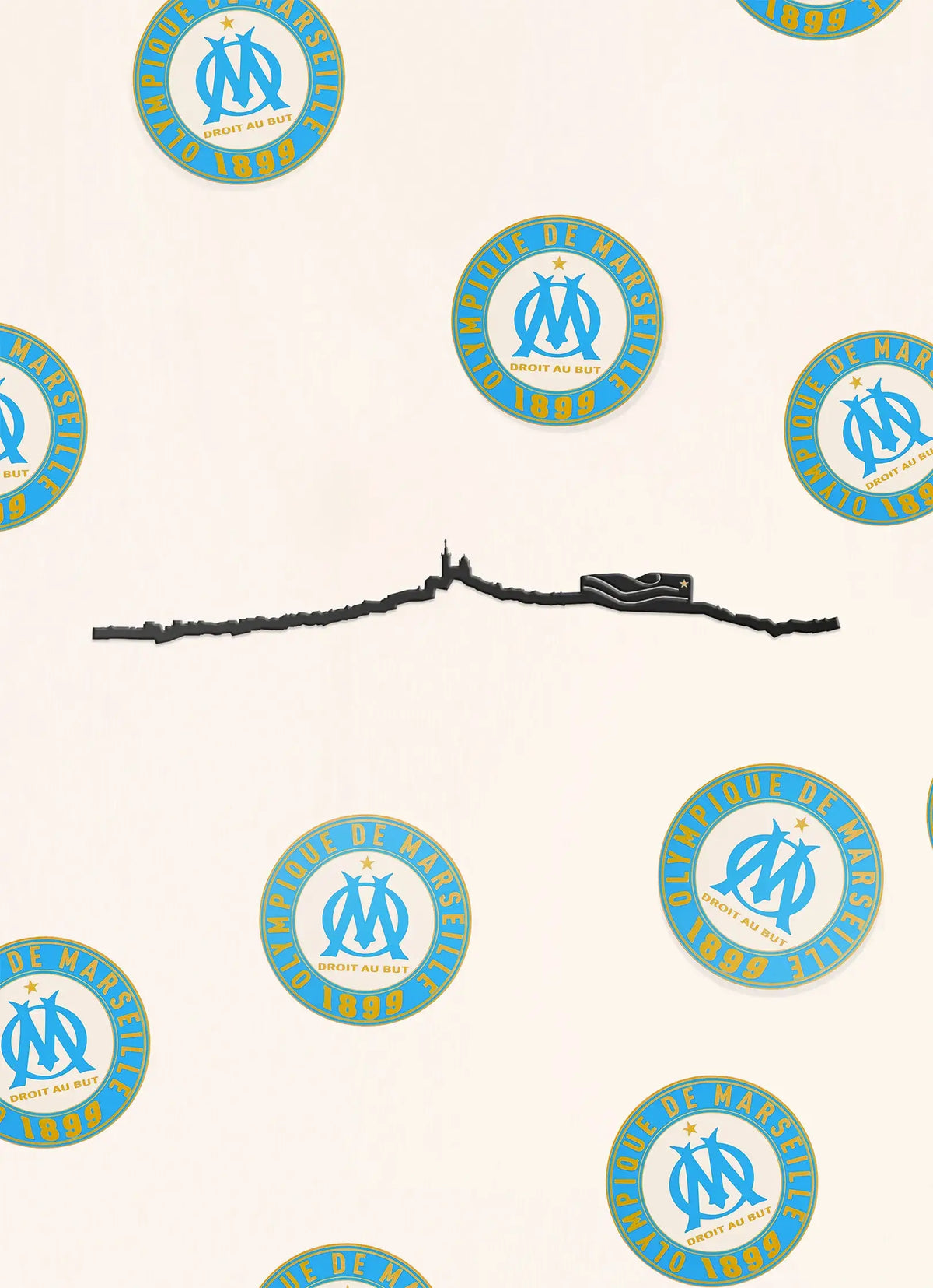 Mini Line Olympique de Marseille au milieux d'écussons de l'OM