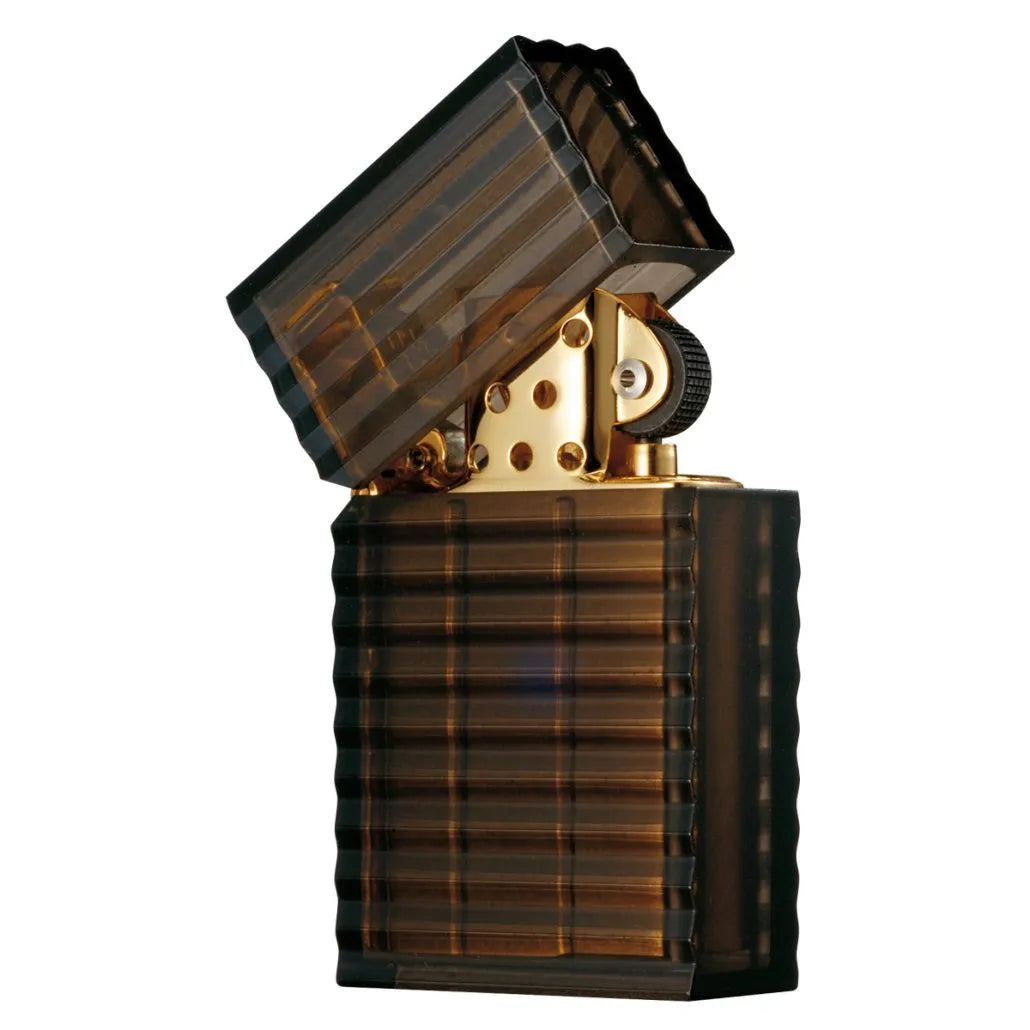 Briquet japonais Tsubota Pearl Latitude Noir ouvert montrant le mécanisme d'allumage