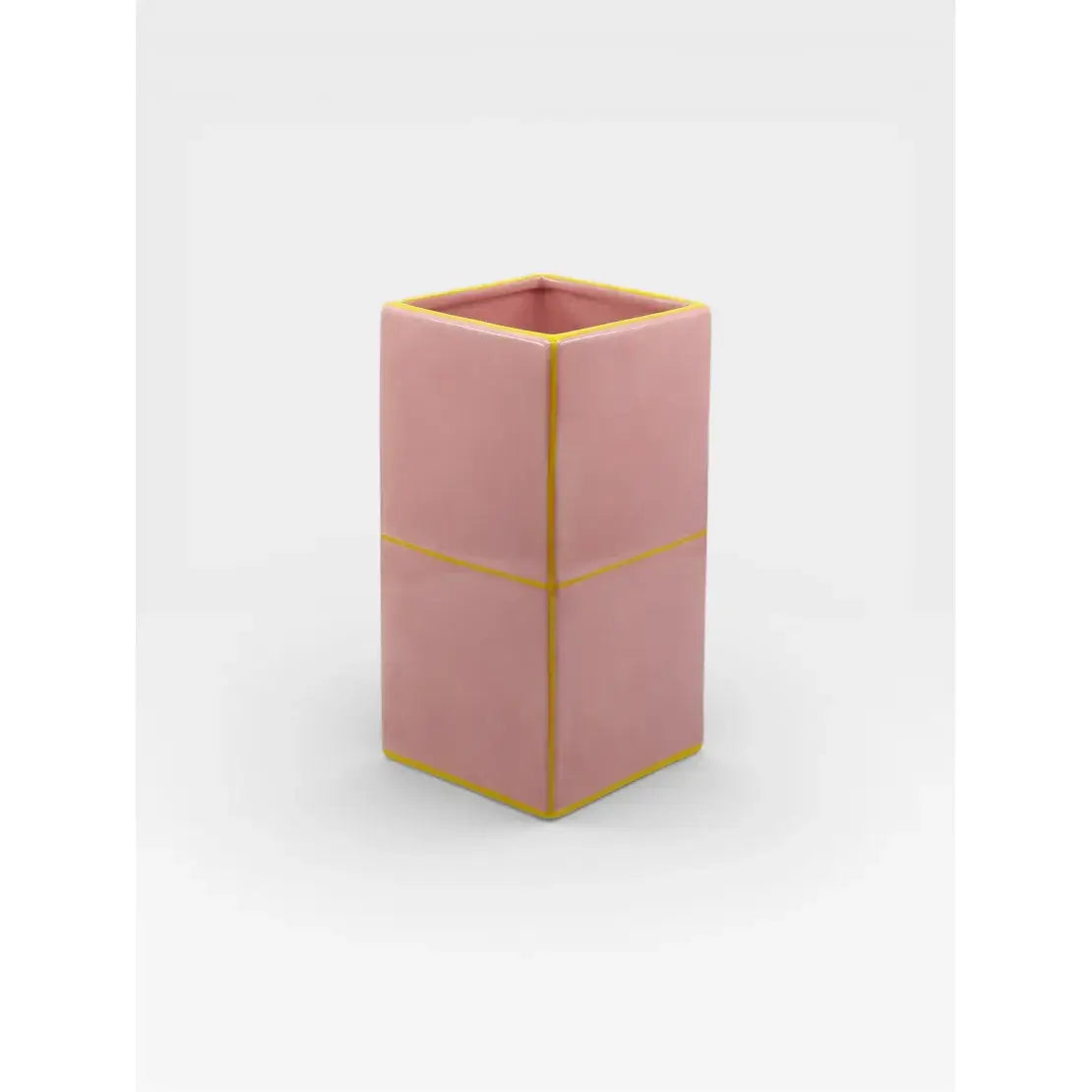 Vase en céramique rose et jaune design graphique collection Tile vu de profil