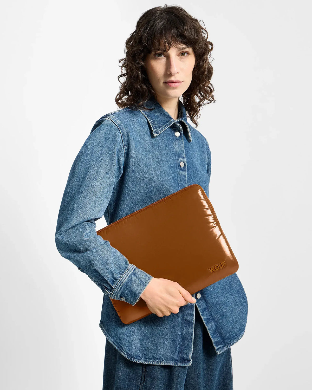 Photo mannequin de la housse de protection Sienna pour ordinateur 13 et 14 pouces