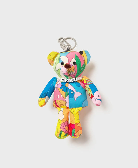 Porte-clés Magic Trip Bear Charm de chez Wouf - Ours aux motifs colorés évoquant les voyages et les rêves