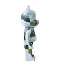 Charger l&#39;image dans la galerie, Bearbrick Death Stranding 1000% - Hideo Kojima - figurine éditée par Medicom
