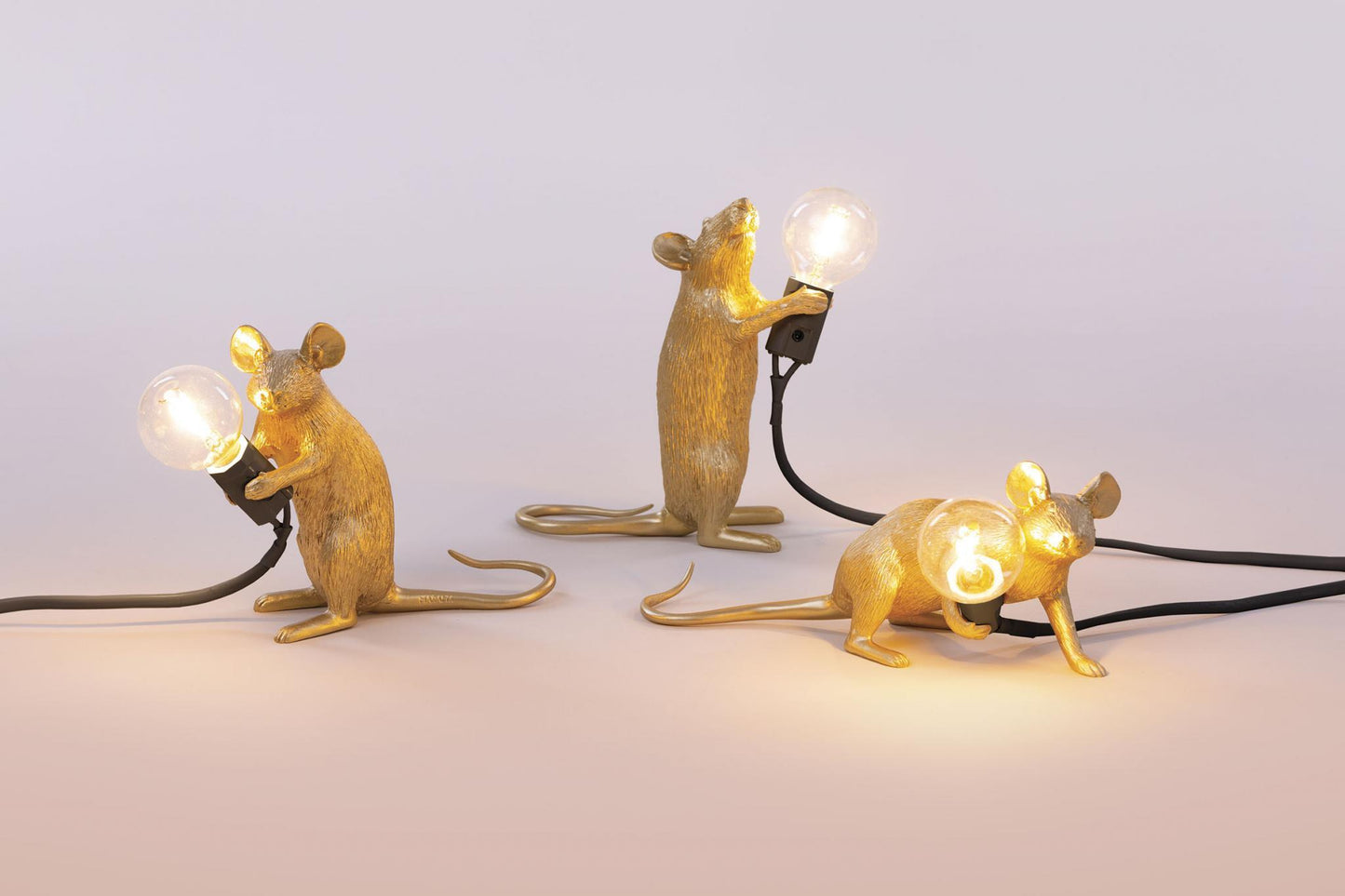 Gold Mouse Lamp 2 - Lampe à Poser Souris Assise