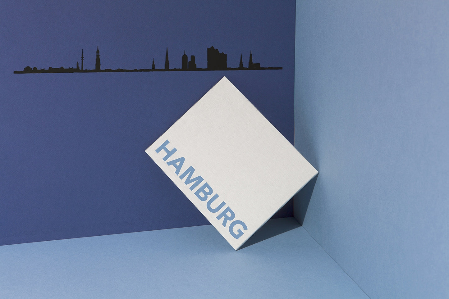 Hambourg - The Line Noir 50cm
