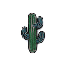 Charger l&#39;image dans la galerie, Petite Broche Cactus
