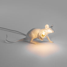 Charger l&#39;image dans la galerie, Mouse Lamp 3 - Lampe à Poser Souris Allongée
