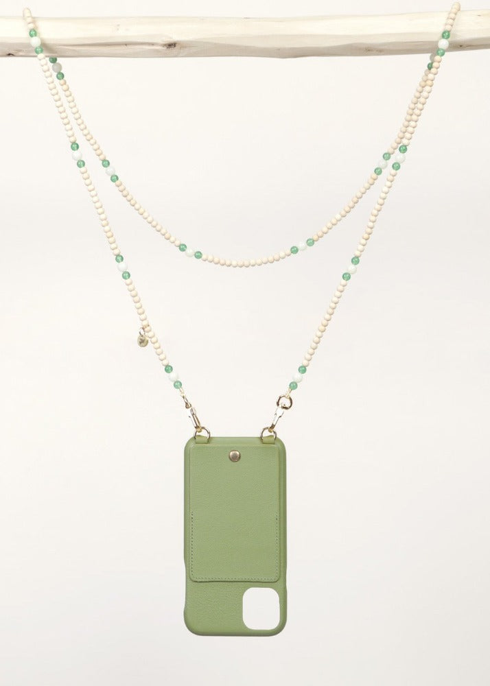 Arielle - Bandoulière en perles de bois et perles de verre colorées avec Coque en cuir kaki Lou - Louvini