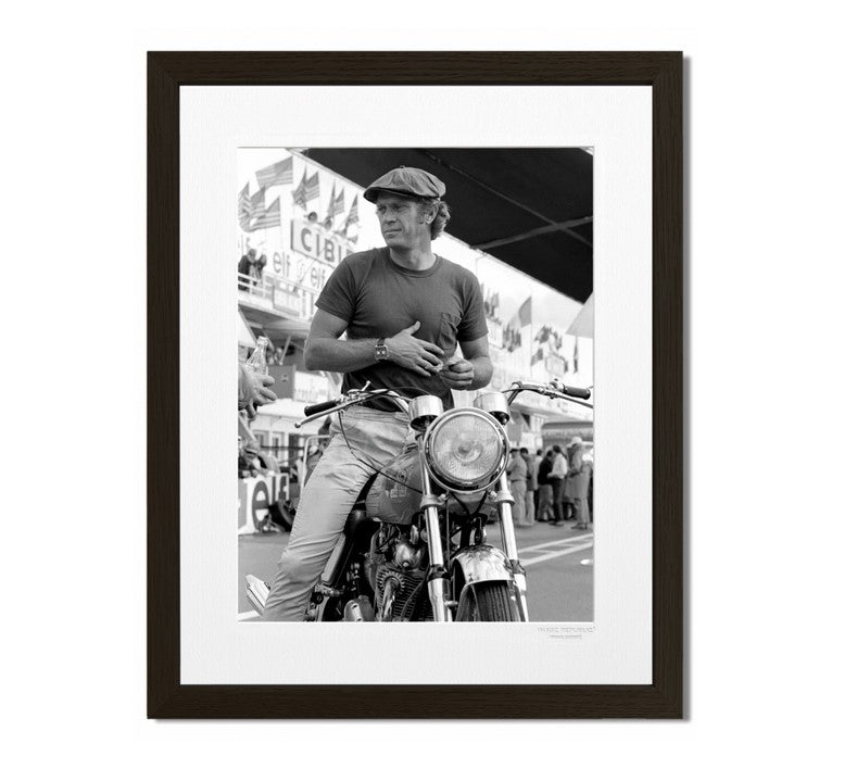 Mc Queen Moto - tirage photo noir et blanc sur papier Canson - Image Republic