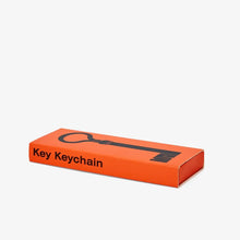Charger l&#39;image dans la galerie, Orange Key - Porte-clés très grande clé silicone - Areaware
