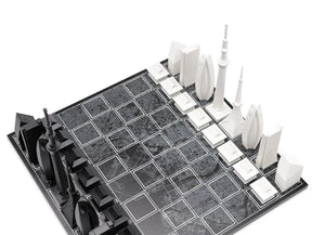 Tokyo Edition Map - Jeu d’Échecs avec un plateau en bois - The Skyline Chess