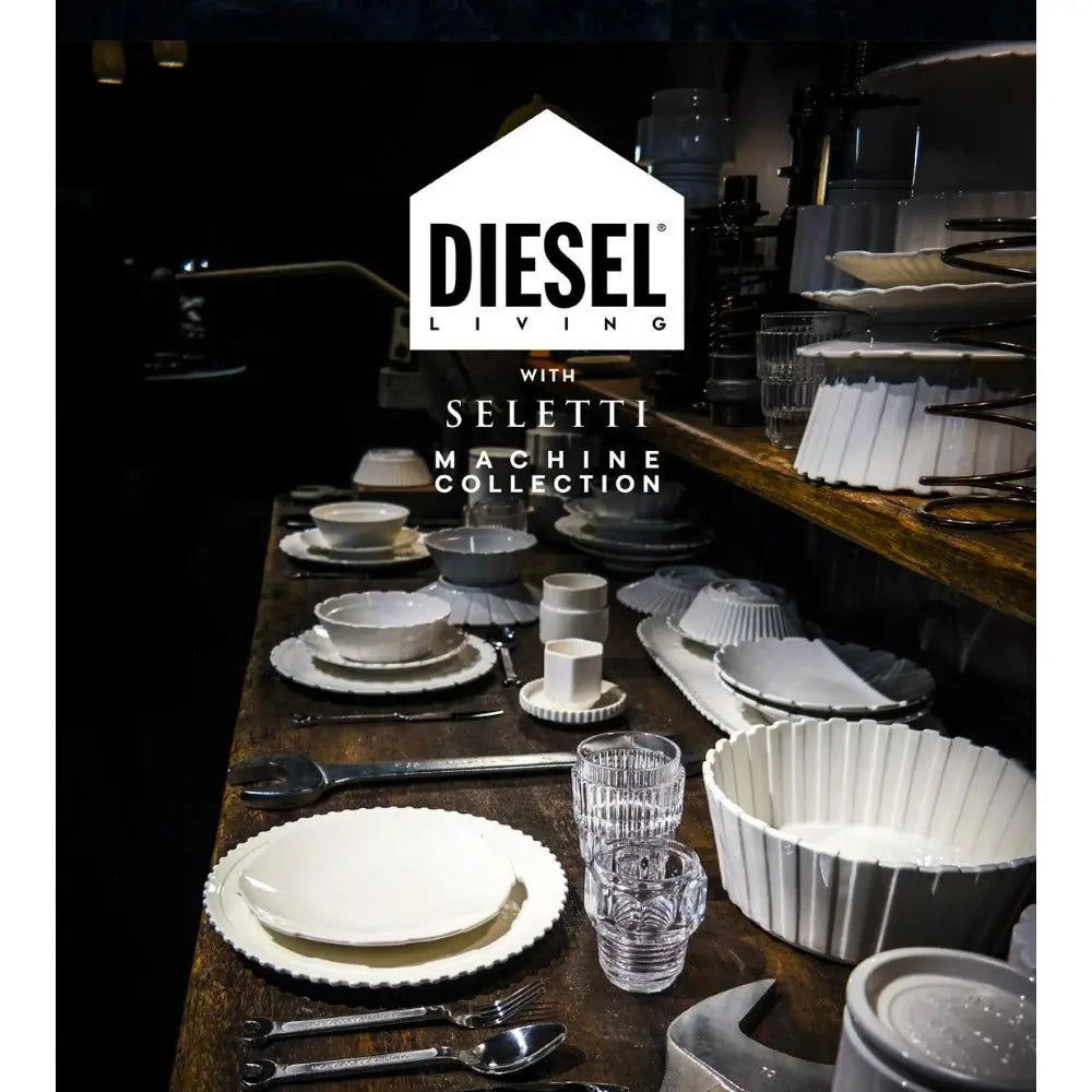 Vaisselle Diesel : couverts en forme d'outils, plats en forme d'engrenages
