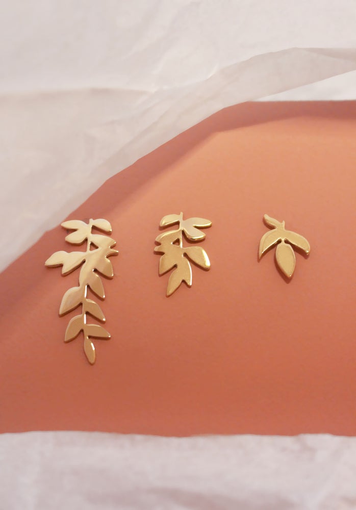 Saule 01 - Boucle d'oreille en forme de feuille de saule - fabriquée à la main par Christelle dit Christensen