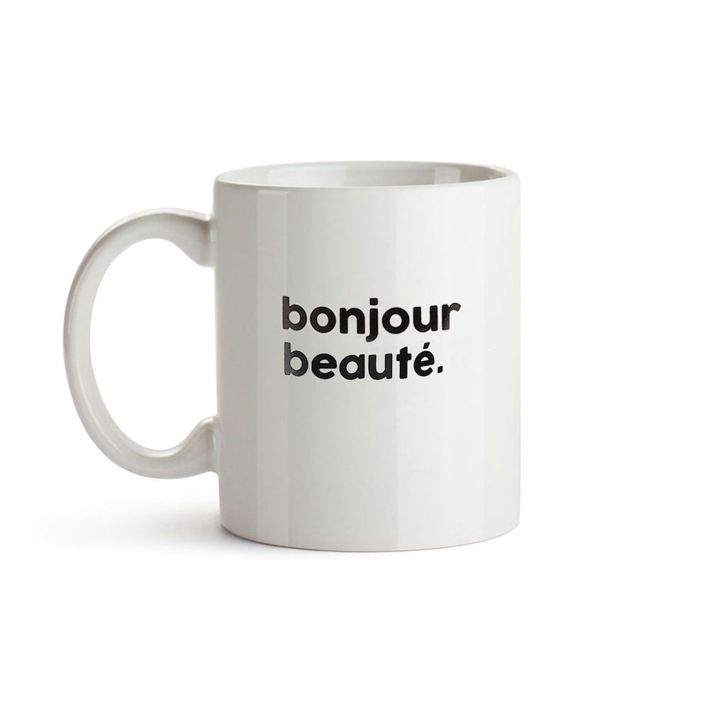 Mug Beauté - Tasse en porcelaine blanche - Texte noir Bonjour Beauté - Félicie aussi