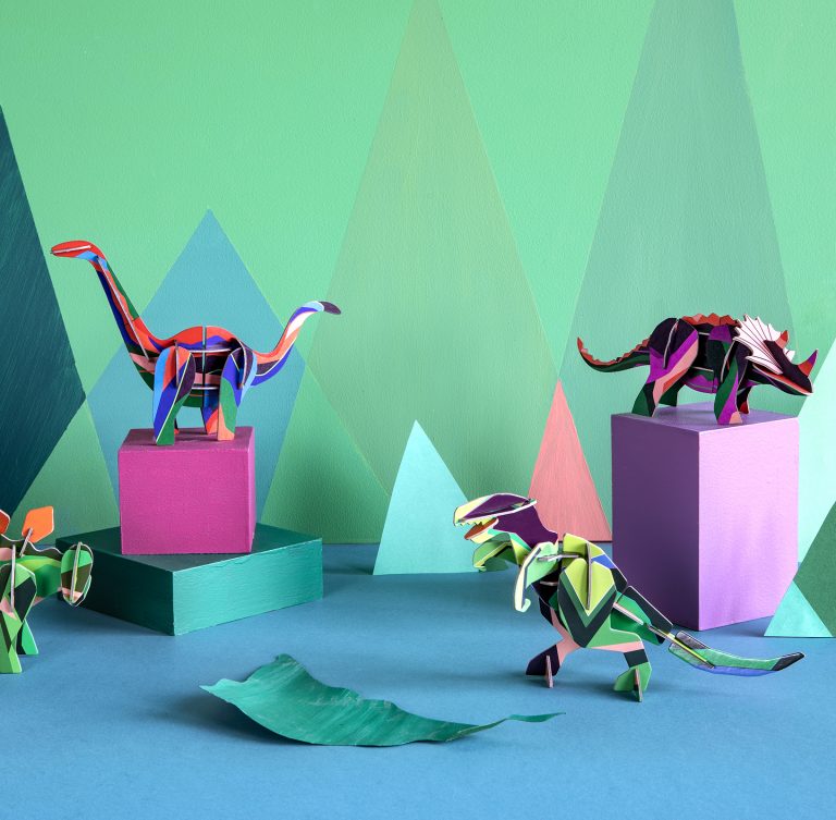 Triceraptops, dinosaure en carton recyclé à assembler - Studio Roof