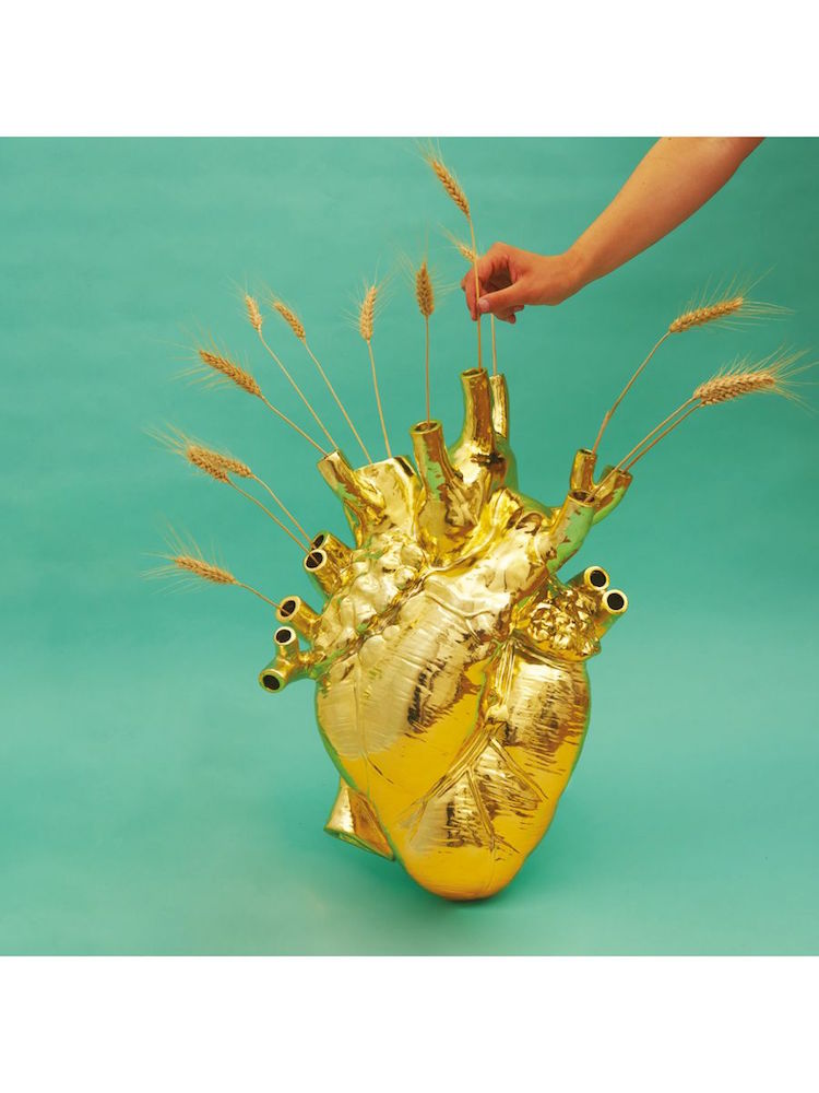 Doré Huge Love in Bloom - Vase coeur géant finition dorée - Seletti
