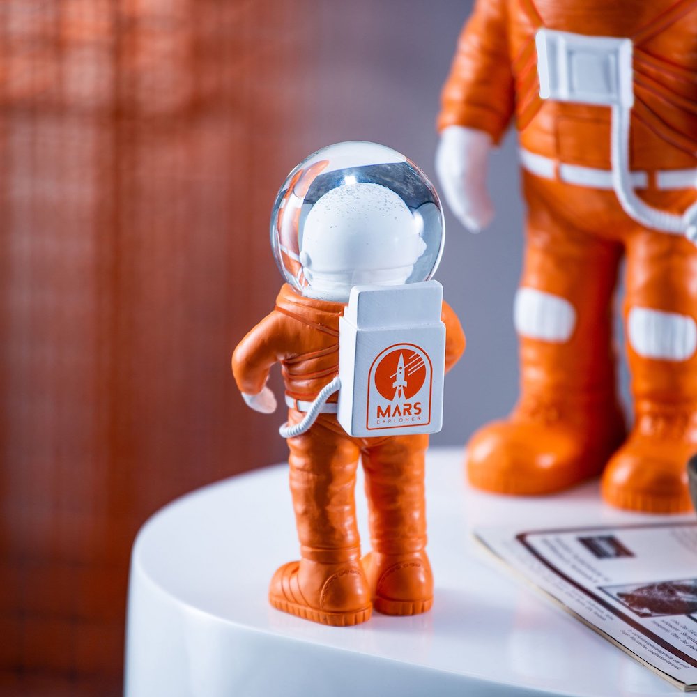 The Marstronaut - boule à neige astronaute orange - Donkey Products