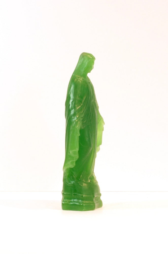 Mini Miraculeuse Vert forêt - Statuette en cire de fabriquée par la Ciergerie des Prémontrés