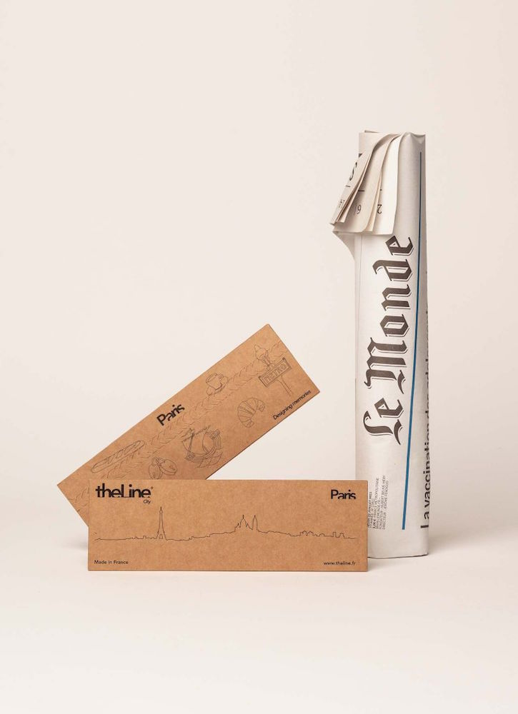 The Line Mini Paris - skyline 19 cm en acier sur support cartonné - The Line