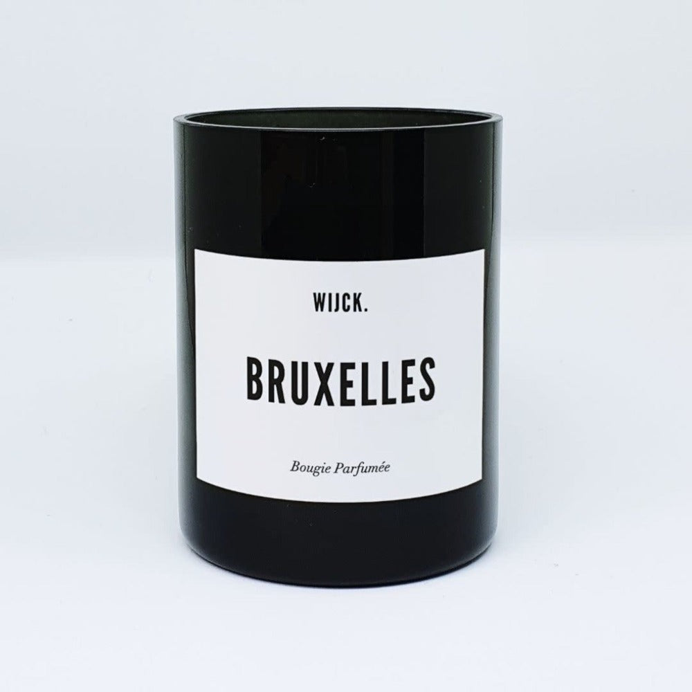 Bougie Bruxelles parfumée - noix de coco, orange, et thé noir -  Wijck